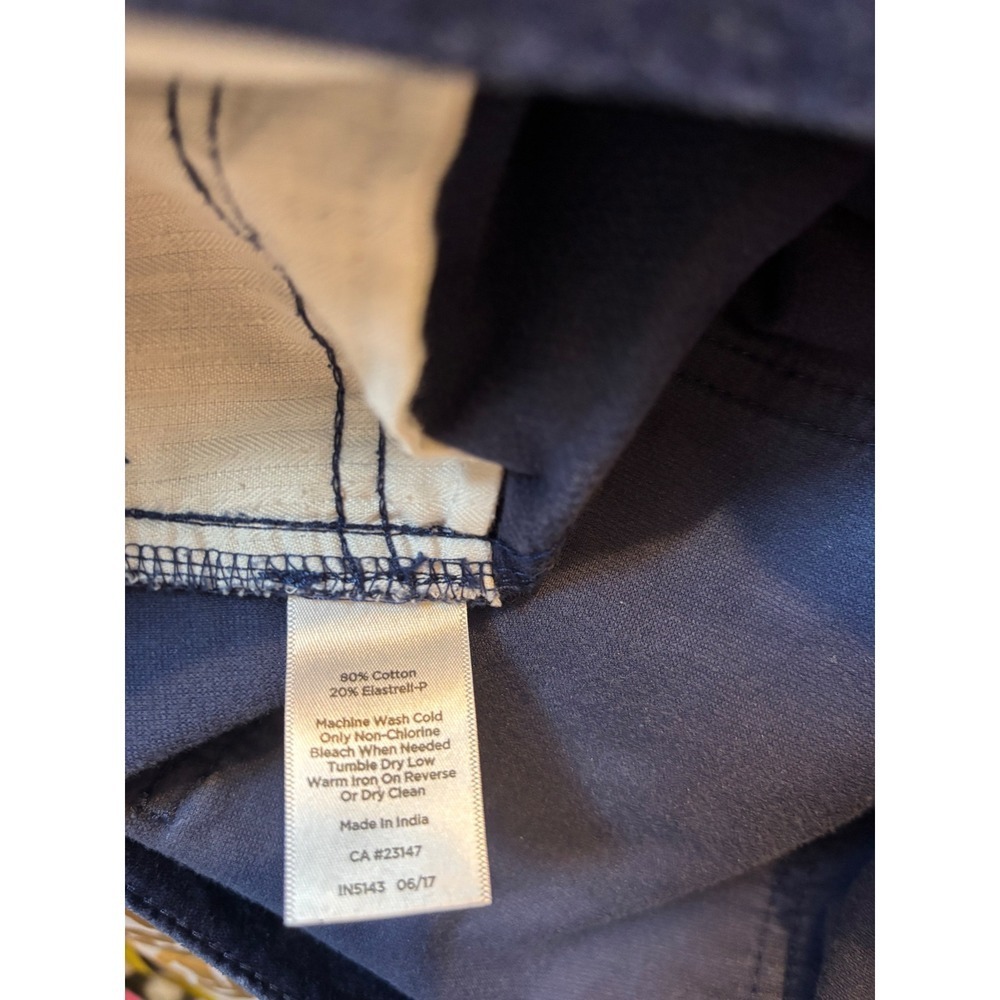 Talbots Flawless Five-Pocket Petite Blue Velvet Jegging – Size 6P - Picture 4 of 5